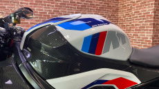 BMW M1000 RR